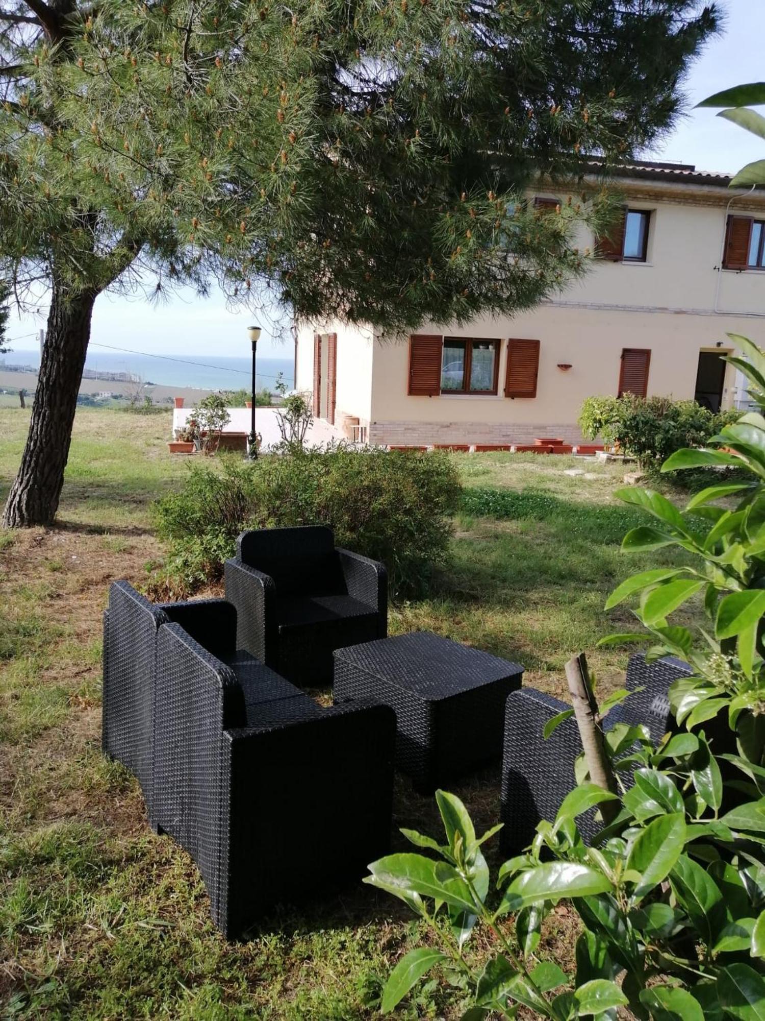 Le Tamerici B&B Ancona Eksteriør billede