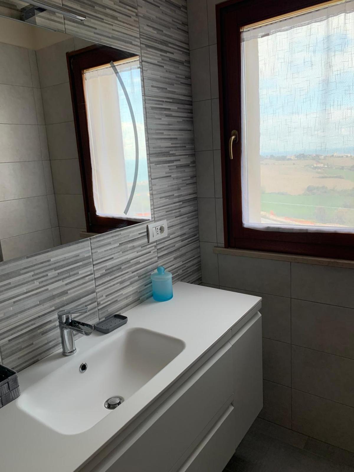 Le Tamerici B&B Ancona Eksteriør billede
